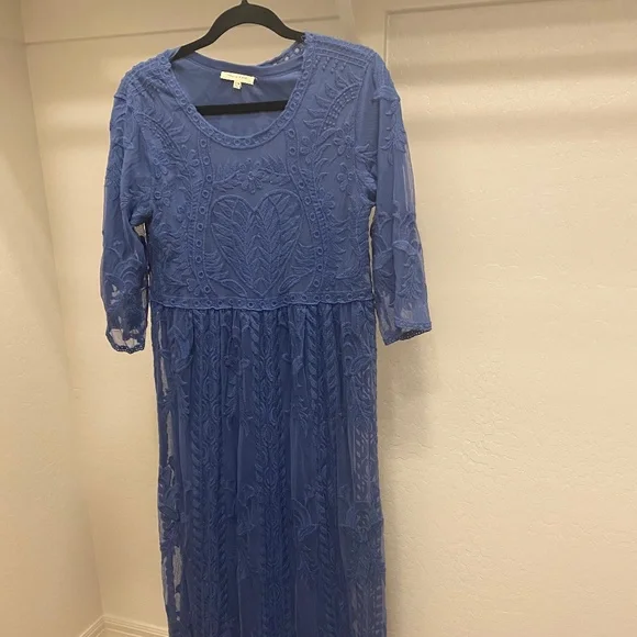 Maternity dress - Picture 1 of 3